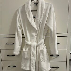 Victoria’s Secret White Plush Bathrobe